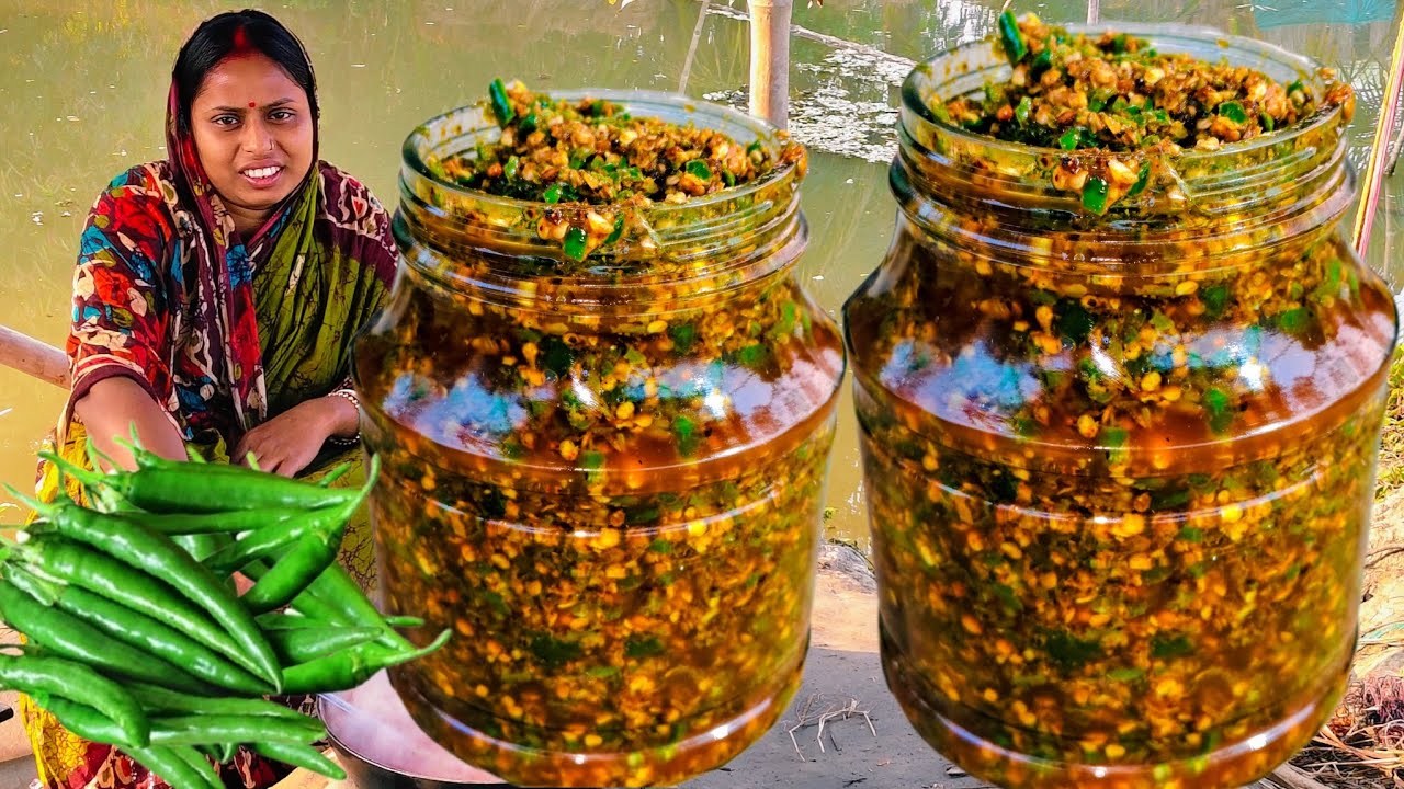 রোদে দেওয়ার ঝামেলা ছাড়া ১০ মিনিটে কাঁচা লঙ্কা দিয়ে পুরো পরিবারের জন্য মজার আচার সবাই খেতে চাইবে