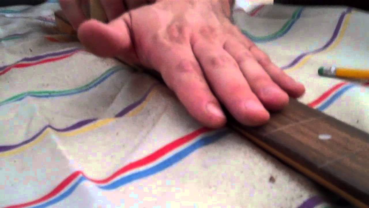 Yamaha RBX 170 fretless - Sanding the fretboard