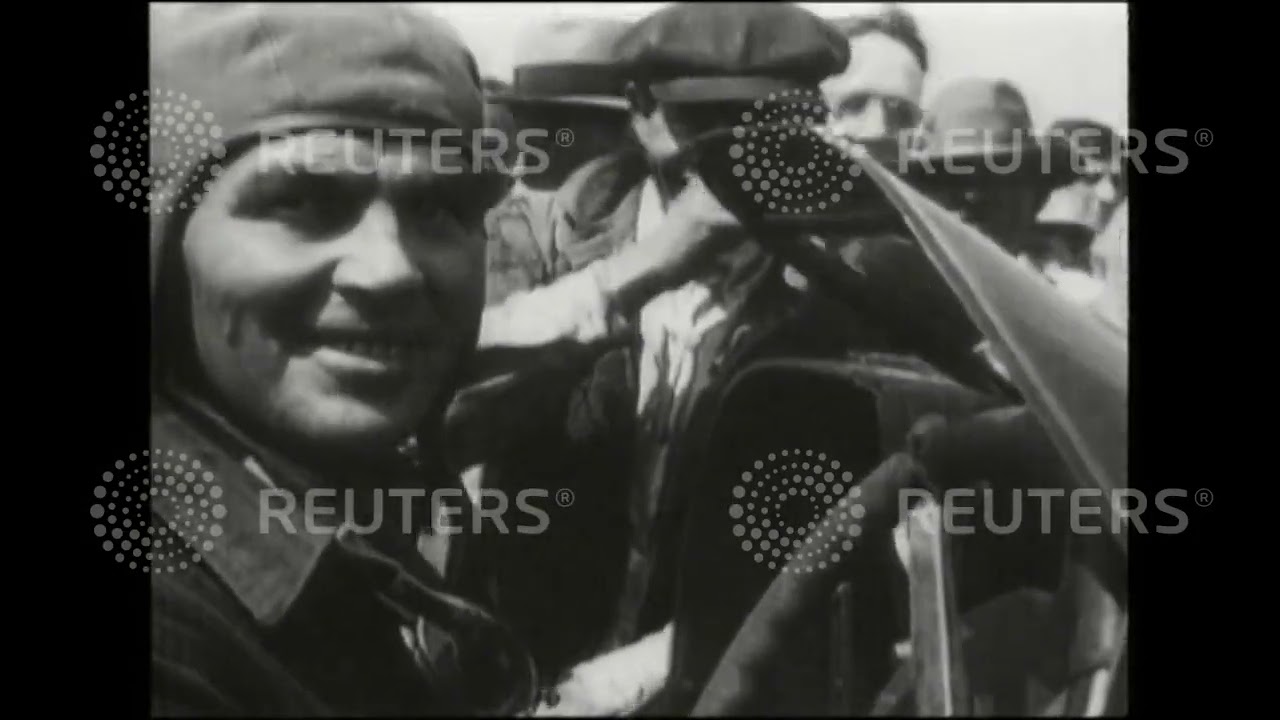 1929 TRANSPORT: Major Segrave captures speed record at Daytona