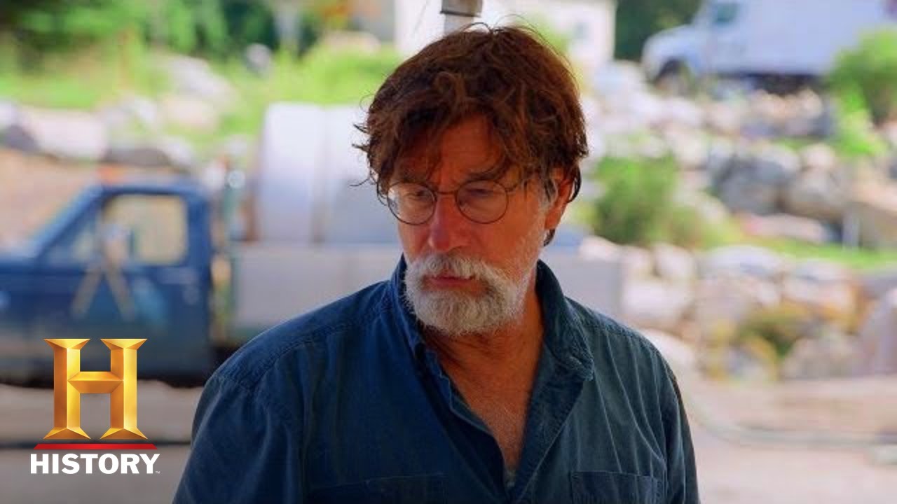 The Curse of Oak Island: DIG DISCOVERY POINTS TO MONEY PIT (Season 7) | History