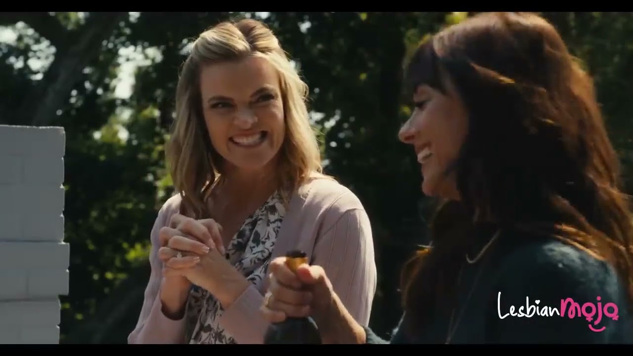 Shira and Hannah ｜ One Show, Two Lesbian Stories Part 1 #005