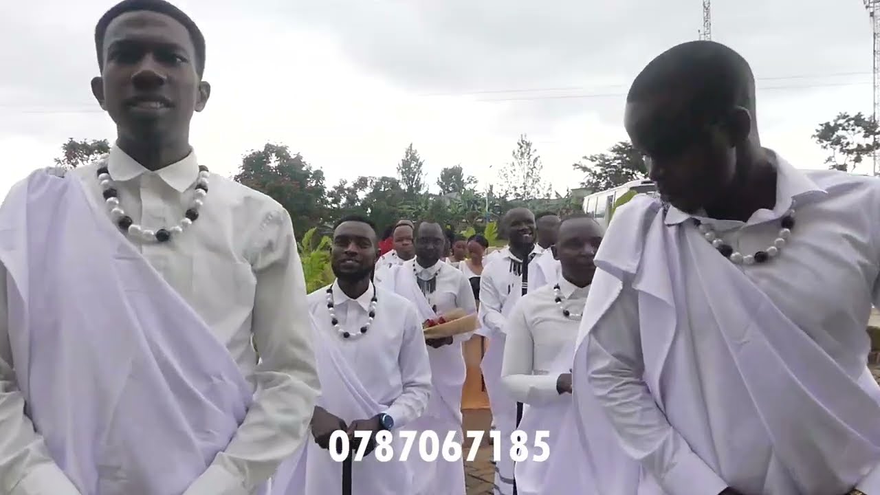 Umugeni ararize yanga guhora //mbega byiza weee 