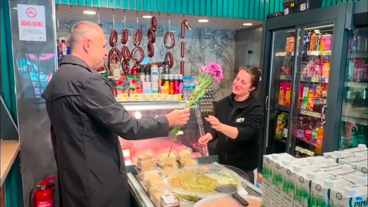 Tüm Hemşehrilerimin Sevgililer Günü’nü Bir Kez Daha Yürekten Kutluyorum.