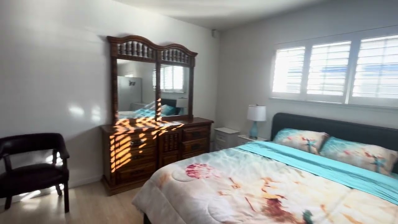Assisted Living Home Walkthrough in San Bernardino, CA | Broadmoor Assisted Living