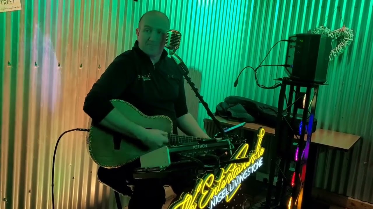 Nigel Livingstone singing Take it Easy in The Hatch Bar Ardee - 13th February 2026