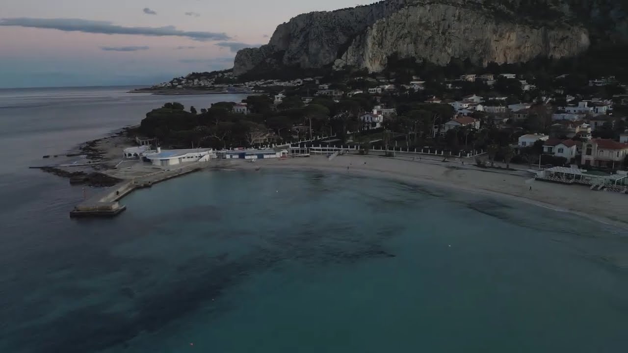 Golfo di Mondello , Palermo , Italy