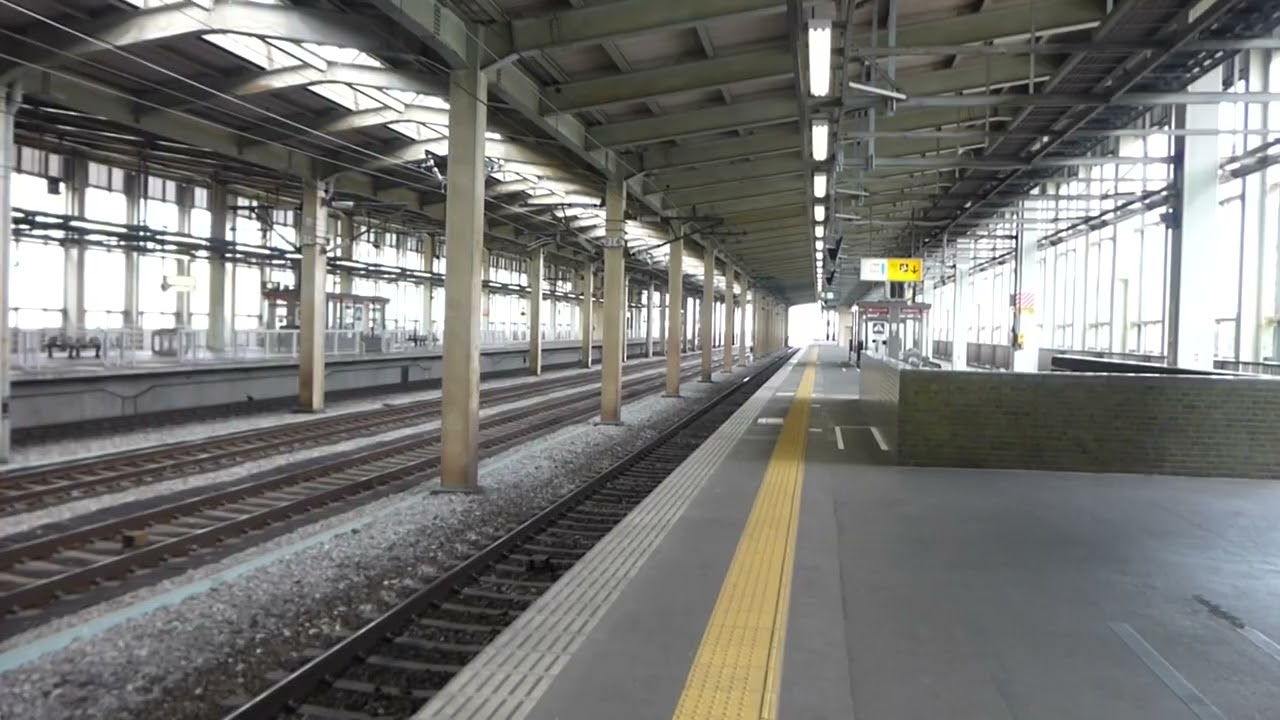 上越新幹線 E3系現美新幹線 長岡駅到着 (2016.5.6)