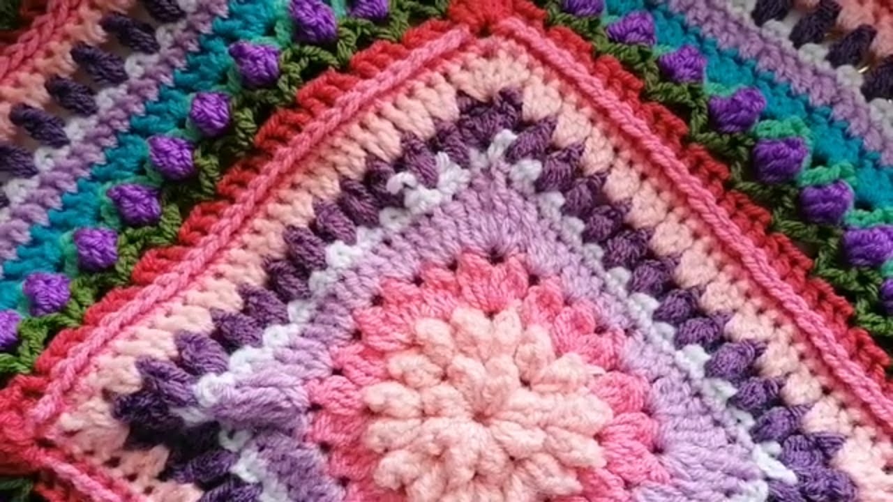 Alicia's Rose Garden part 2, crochet along CAL Crochet Nuts