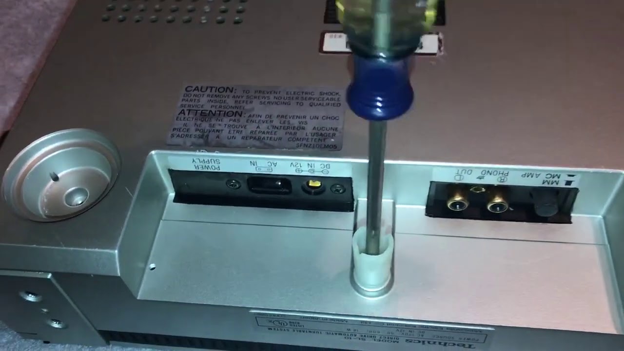 Preparing Technics SL 10 for shipping