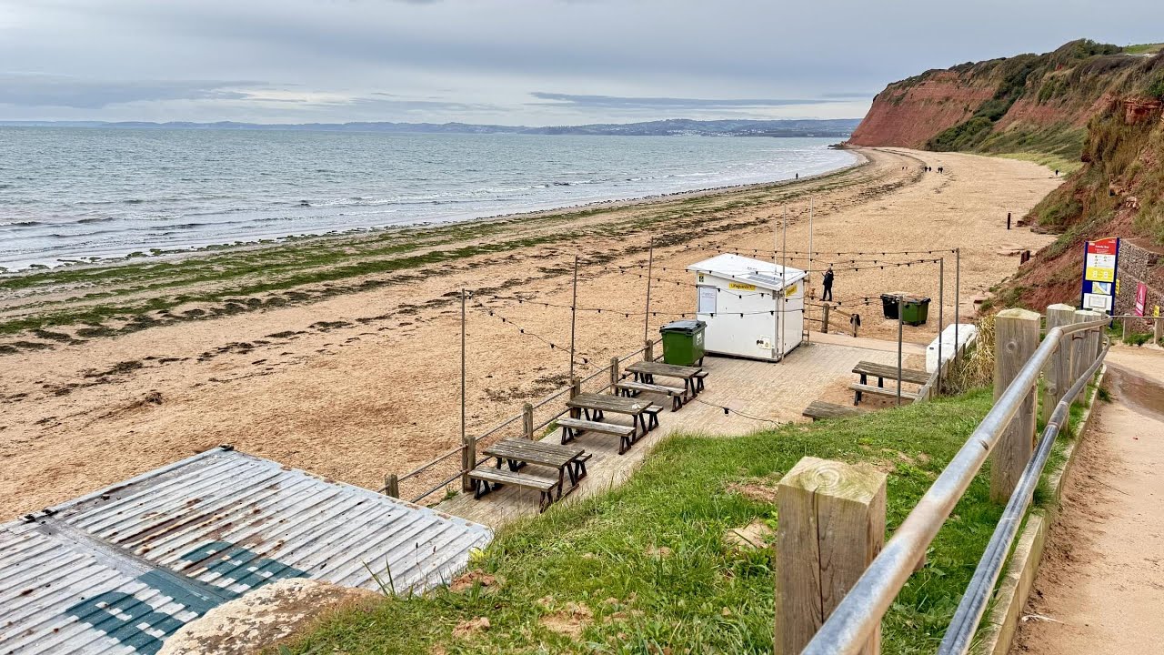 Devon Cliffs HOLIDAY PARK October 2025