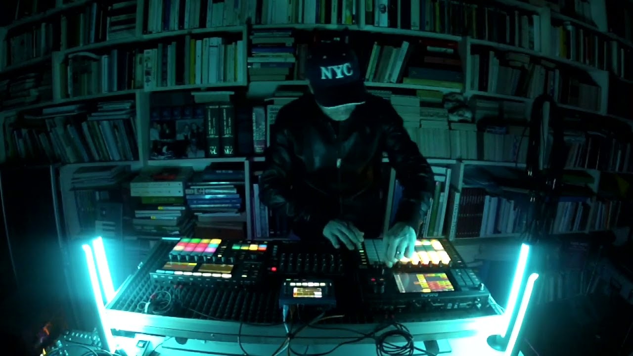 Alex Fain Live Set ( Akai Force & Maschine +) TECHNO 140 bpm
