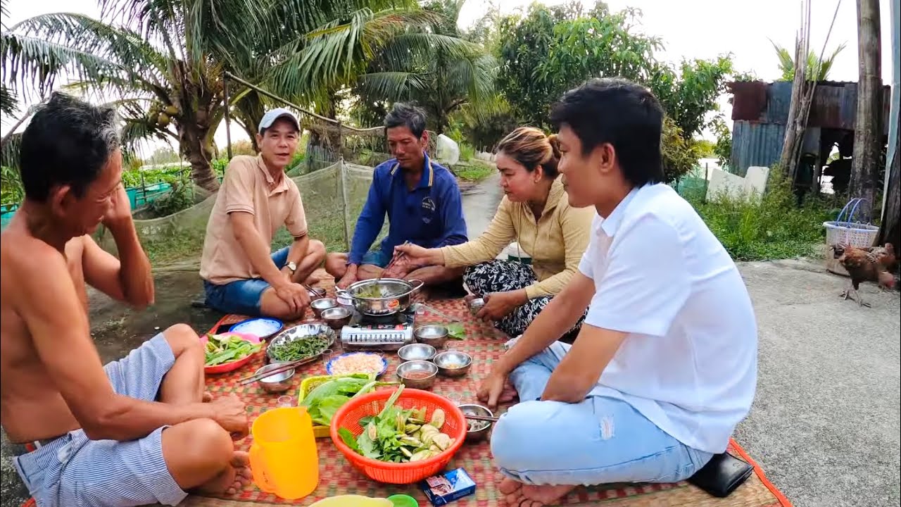 Anh Chị Năm Chịu Chơi Cở N&agrave;y Thứ N&agrave;o Chịu Nổi, Nh&agrave; C&oacute; G&igrave; Đem Ra Nhậu Nấy