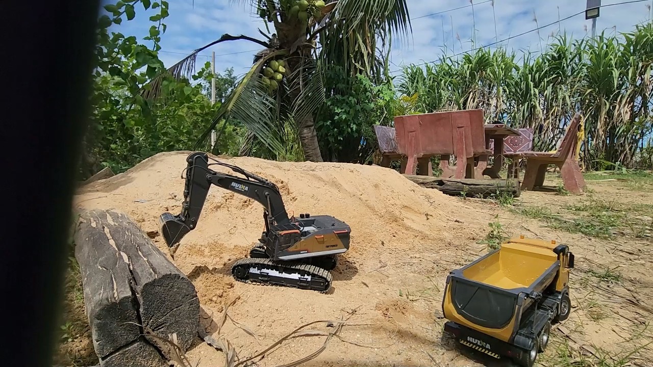 Backyard Builders: RC Excavator and Dump Truck at Work