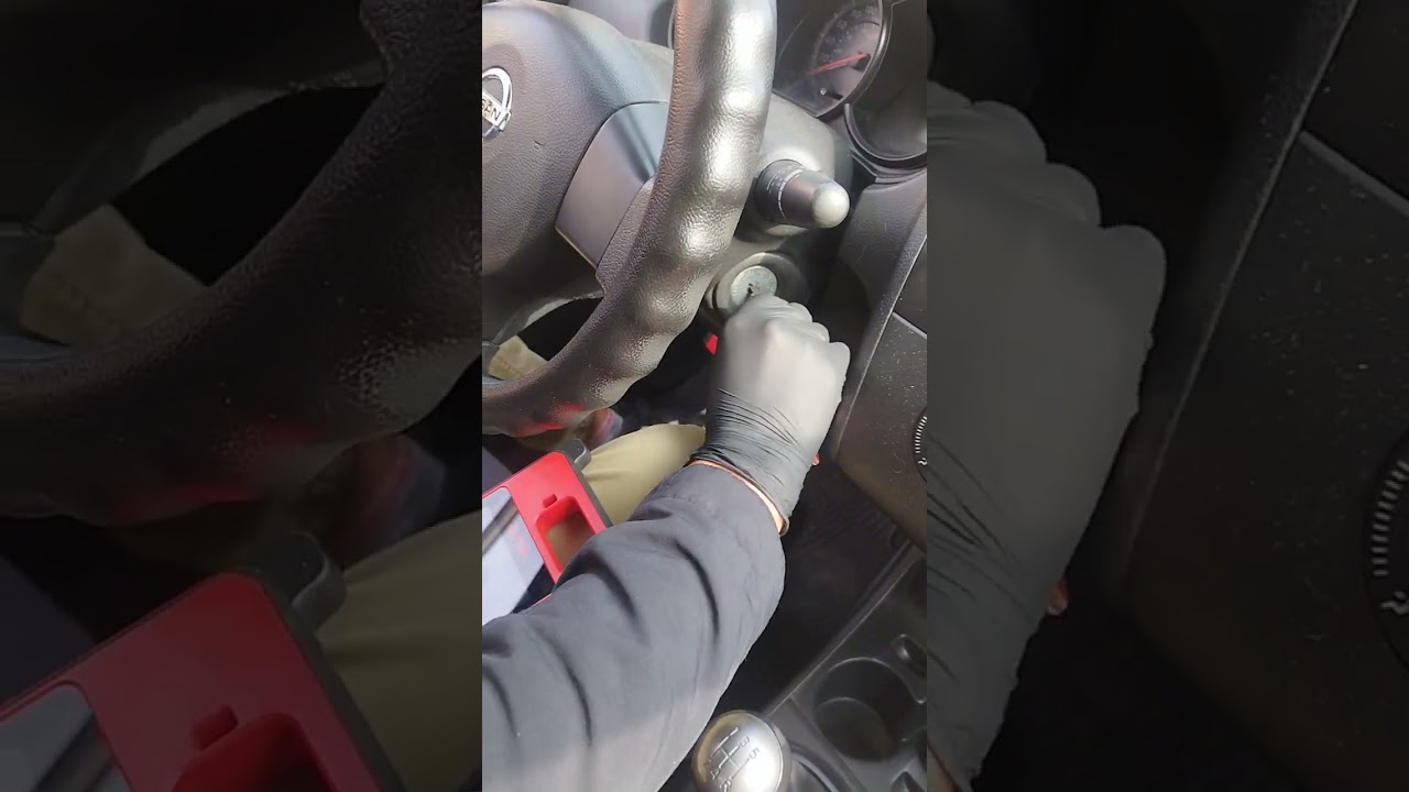 programación de llaves Nissan tiida - Lima Perú