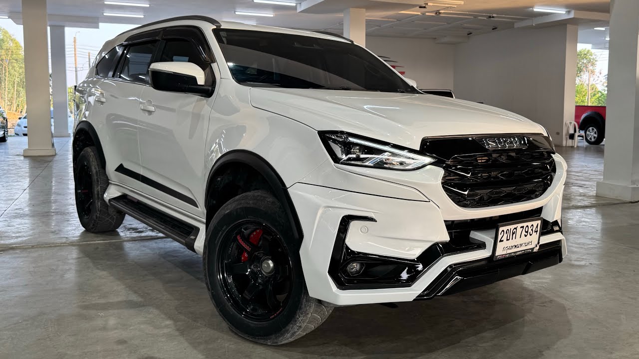 Isuzu Mux 3.0Ultimate 4WD(ท็อปสุด) ปี21จด22 ไมล์ 6 หมื่น ราคา9แสนกว่าบาท #เพชรยนต์ #รถครอบครัว #mux 