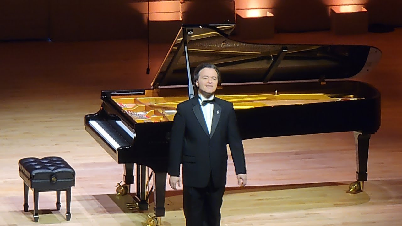 Evgeny Kissin'in Piyano Resitali Üzerine Notlar