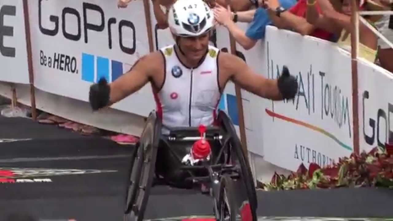 A FORZA DI BRACCIA. L'energia positiva di Alex Zanardi