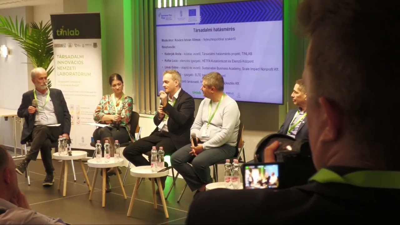 Panelbeszélgetés III. - 