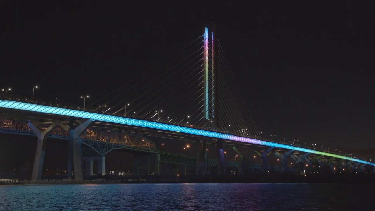 Samuel De Champlain Bridge #WeWillGetThroughThis #CaVaBienAller