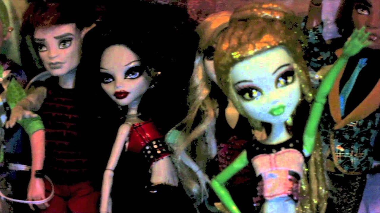 Die Young Monster High Music Video