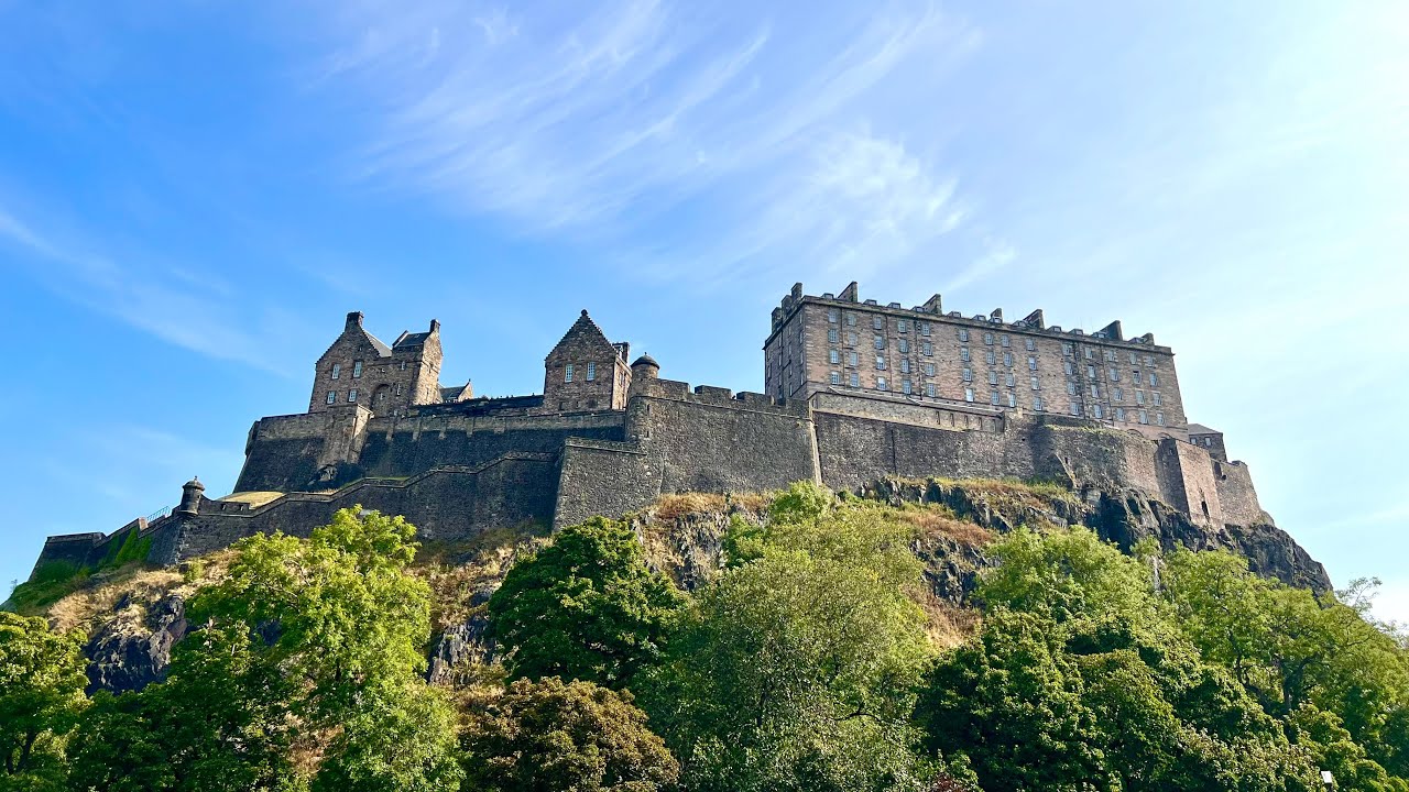 EDINBURGH, CITY GUIDE, WALKING TOUR, DEAN VILLAGE, LEITH WALKWAY, FARMERS MARKET, PLUS MUCH MORE! 4K