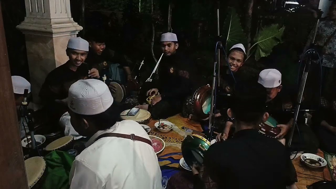 UMBUL UMBUL BLAMBANGAN || Majelis Watu Bolong feat Ar Roudhoh Banyuwangi