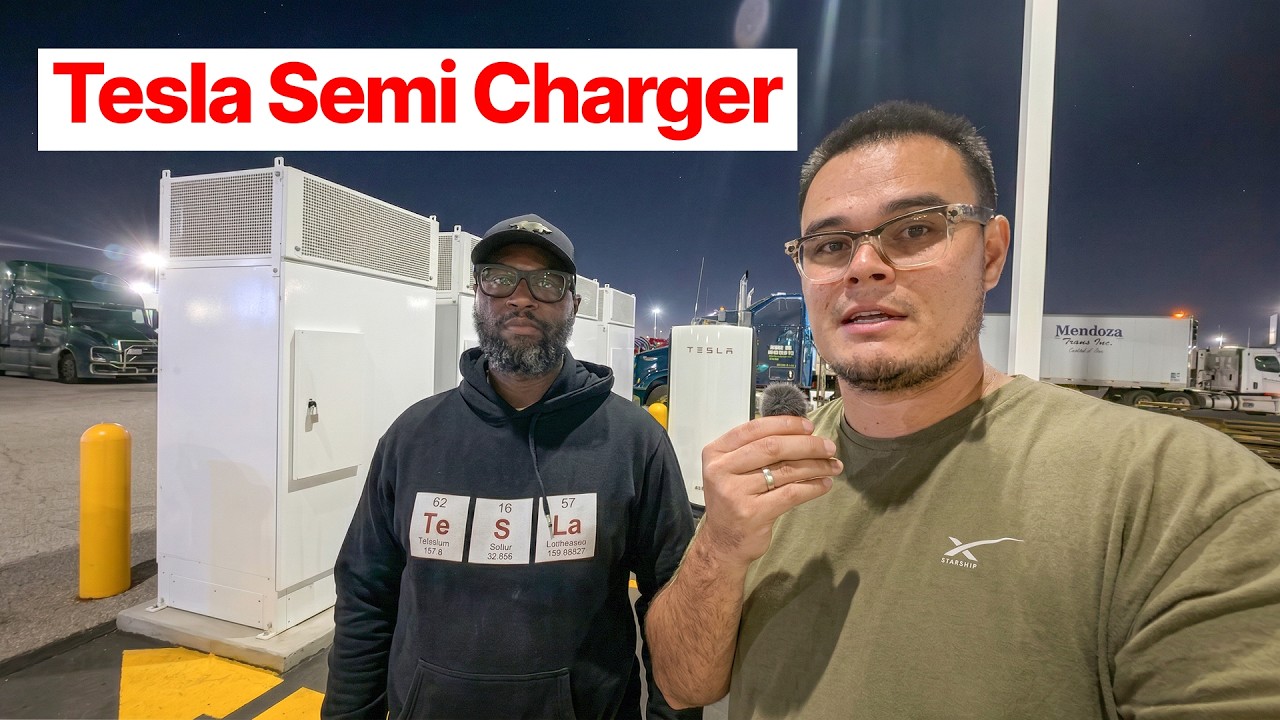 Полузарядная станция Tesla в Онтарио, Калифорния.
