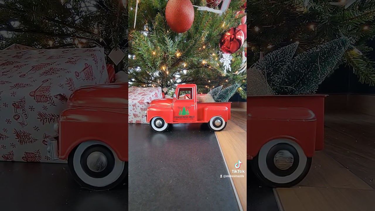 It's Christmas time at Stokes Mazda!!
