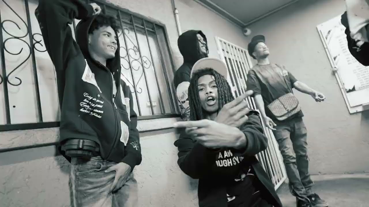 Spazzoutkdot - Smooth Criminals (Official Video) Dir. RonFilms