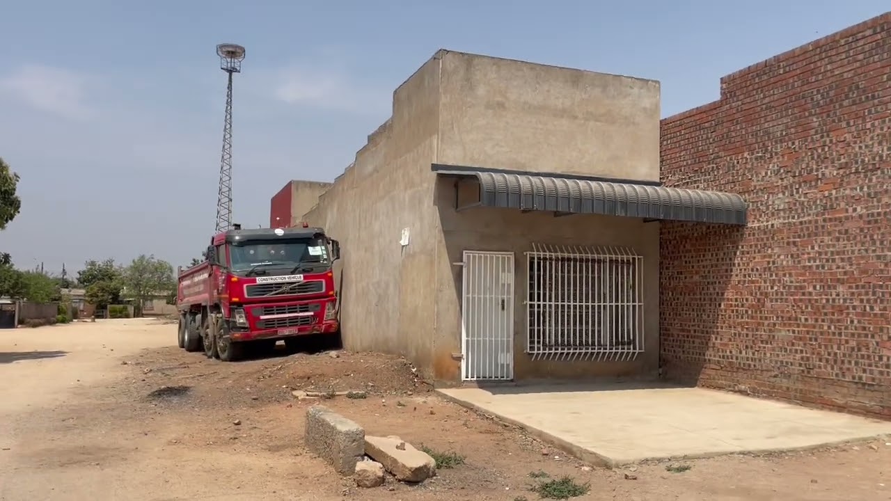 Entumbane Konhliziyonhle Walking Tour