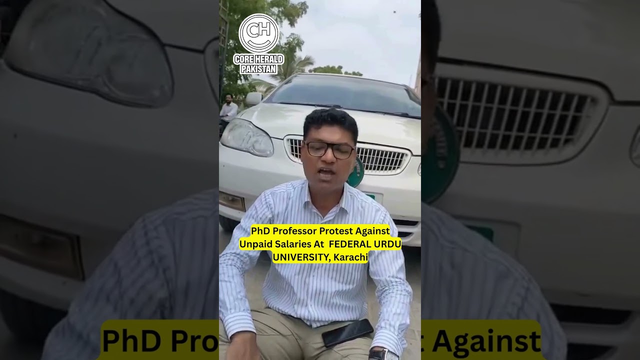 PhD Professor Protest Against Unpaid Salaries At Federal Urdu University, Karachi | Karachi