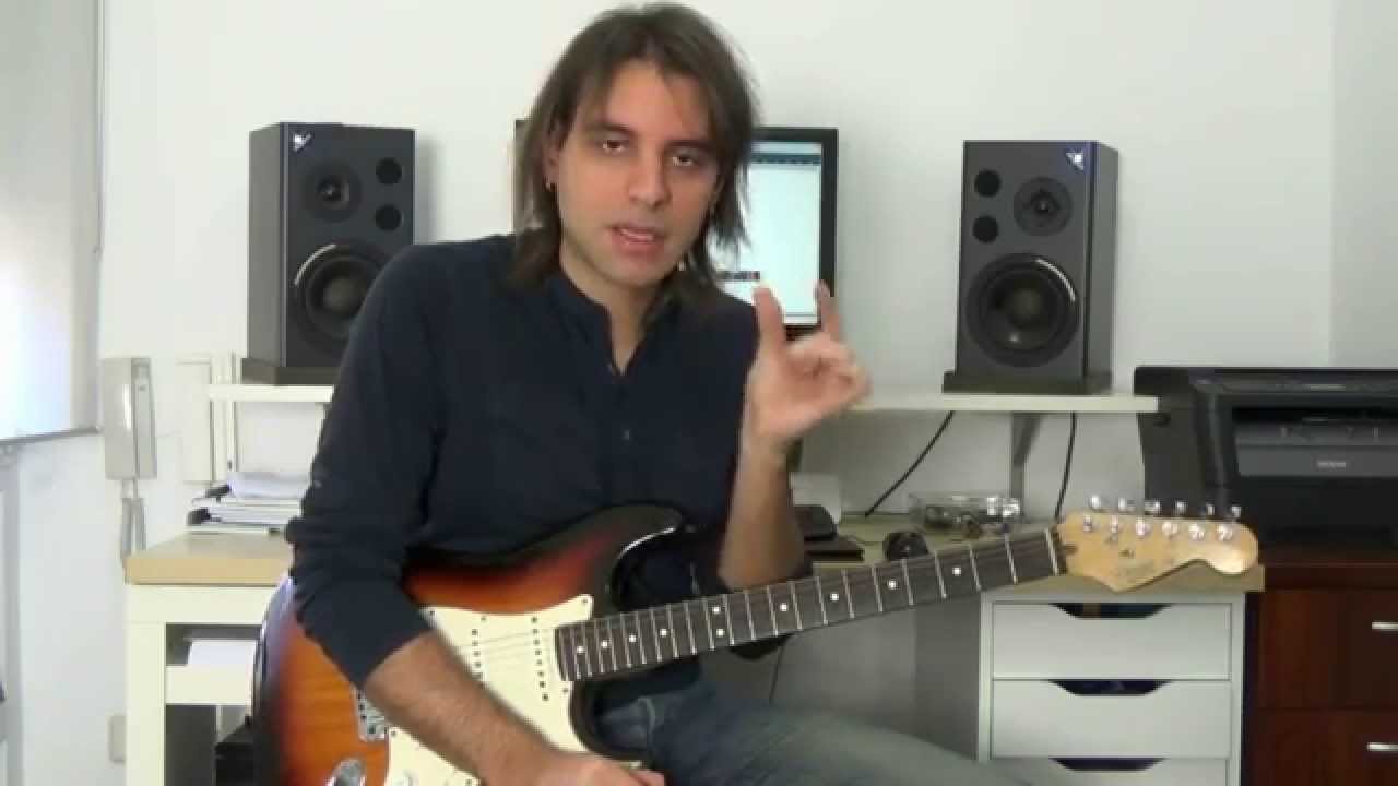 BL019 - Buddy Guy Style 12 bar blues progression - Miguel Rivera