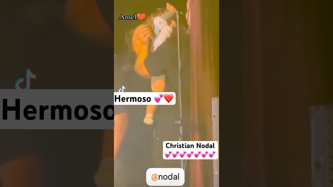 Momento hermoso Christian Nodal cargando el beb&eacute; de una fan&aacute;tica que emocion