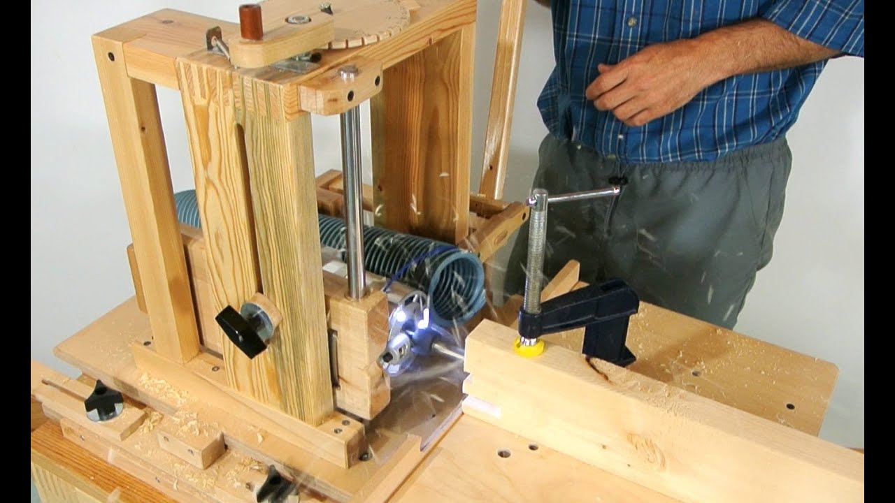 Slot mortising machine