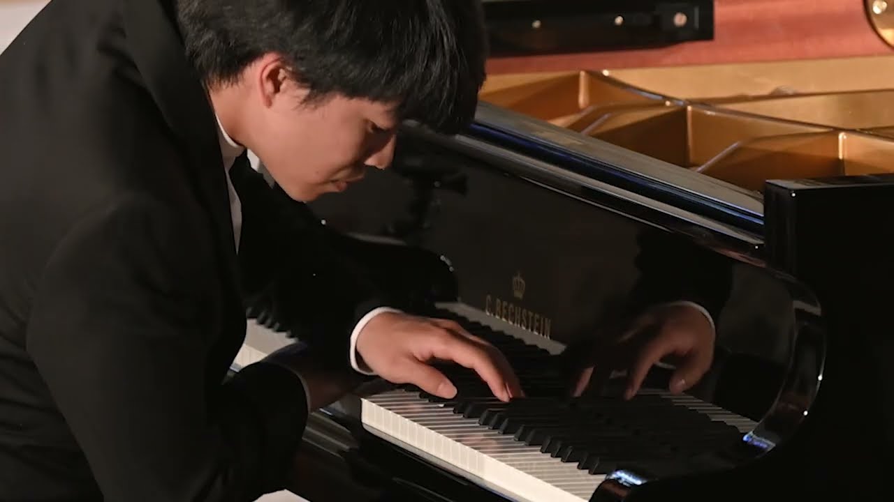 Kit Armstrong plays Mozart's Piano Sonata KV 457