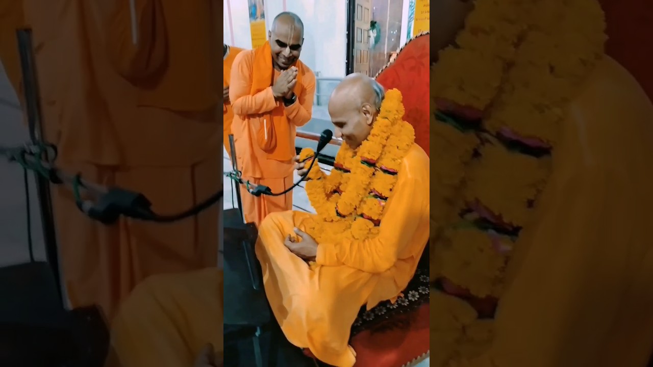 Welcoming His Holiness Haladhar Swami Maharaj 