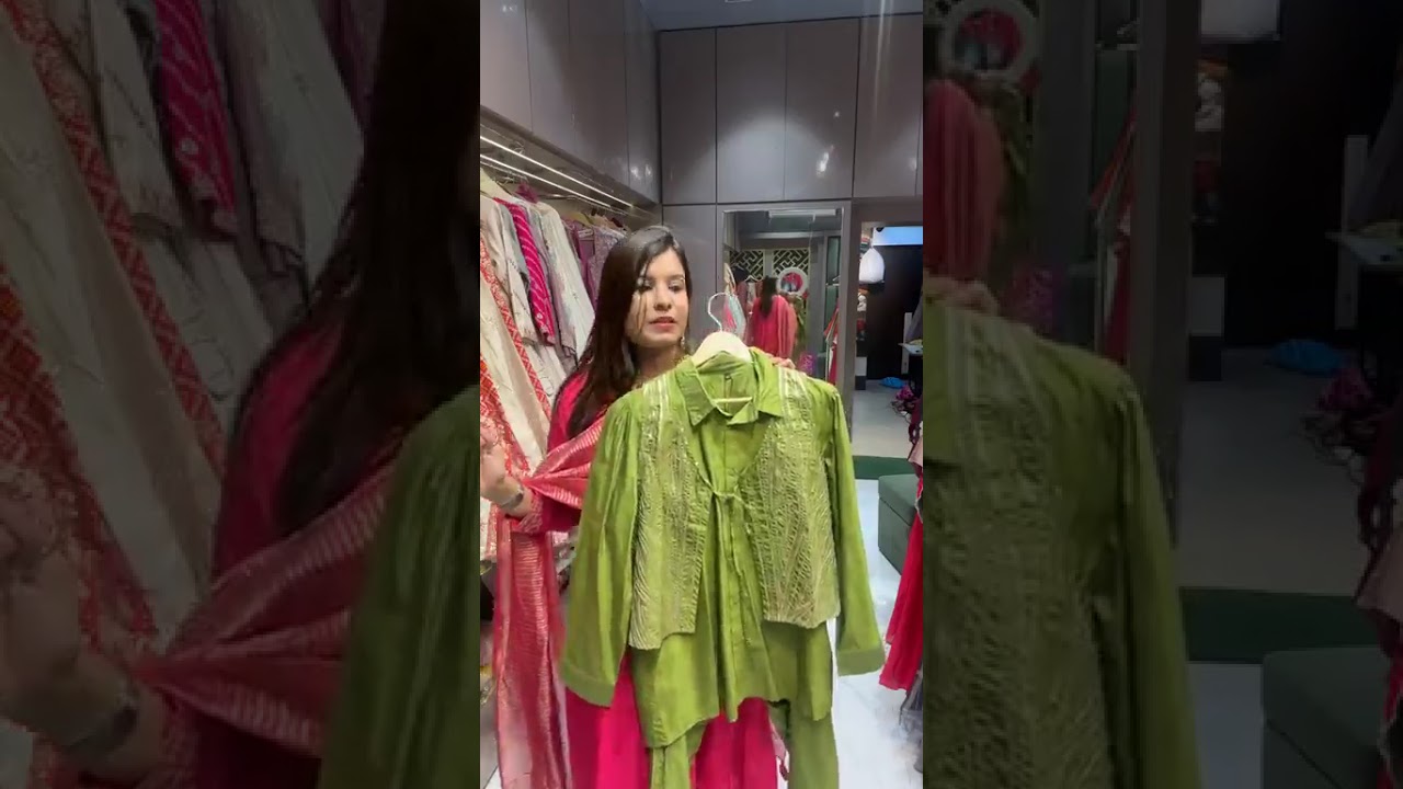 Vinayak boutique jorhat booking no 8399011725 / 6001551545
