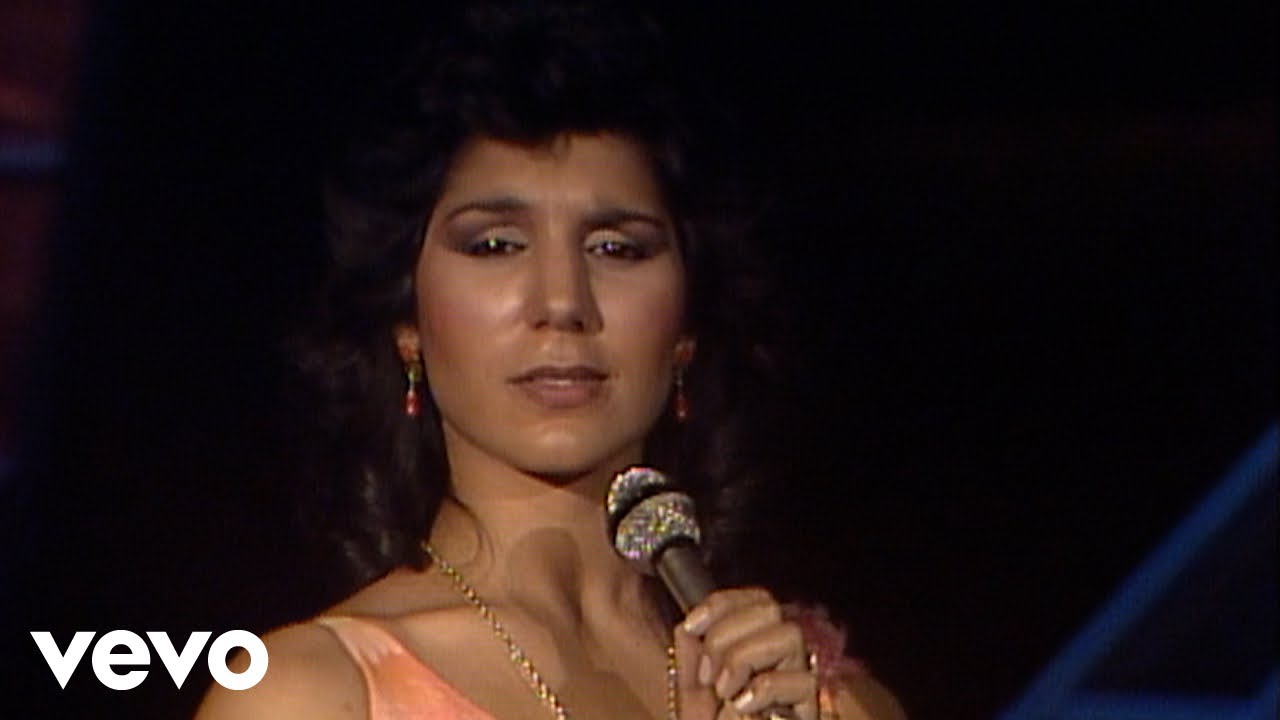 Remedios Amaya - Solo Por Amor (Estudio Abierto (Actuación TVE))