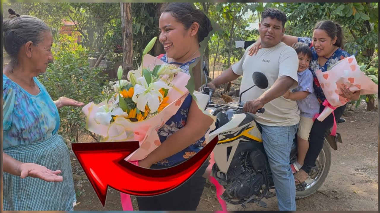 Me encanta Concentirla! Le Lleve Flores Ami Abuelita😍🫣