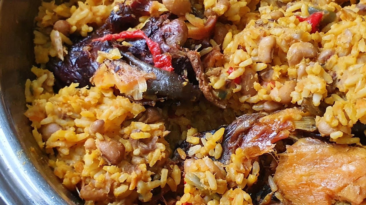 Palm oil rice and beans - How to cook native rice