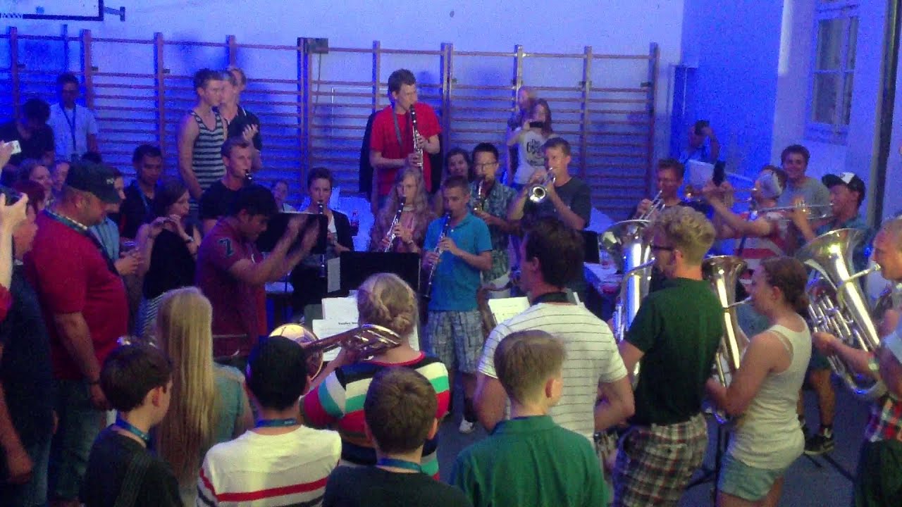 Marinens Ungdomsmusikkar - ABBA's Voulez Vous @ Zurich 2013