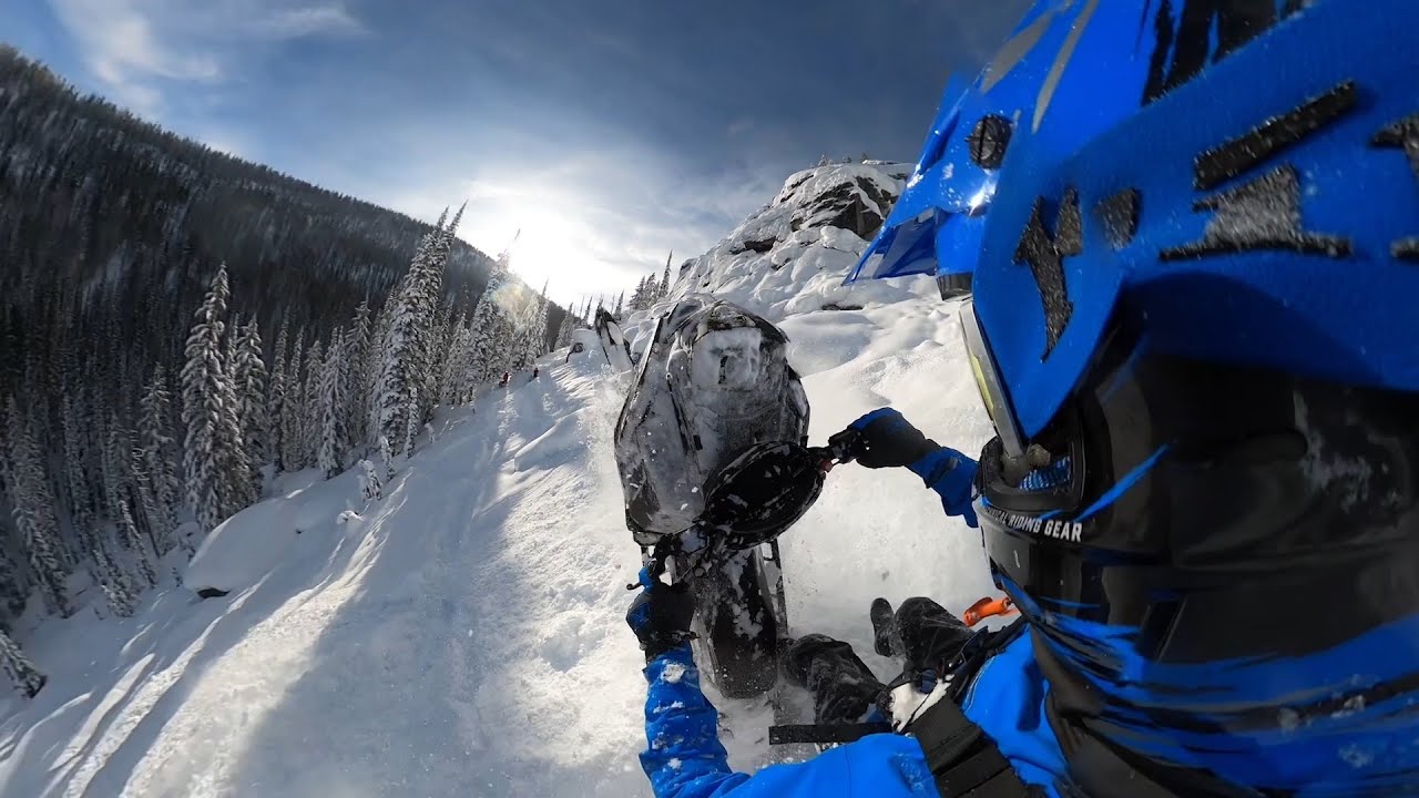 Powder Charging on the 2023 Polaris 9R Khaos Matryx Slash 155