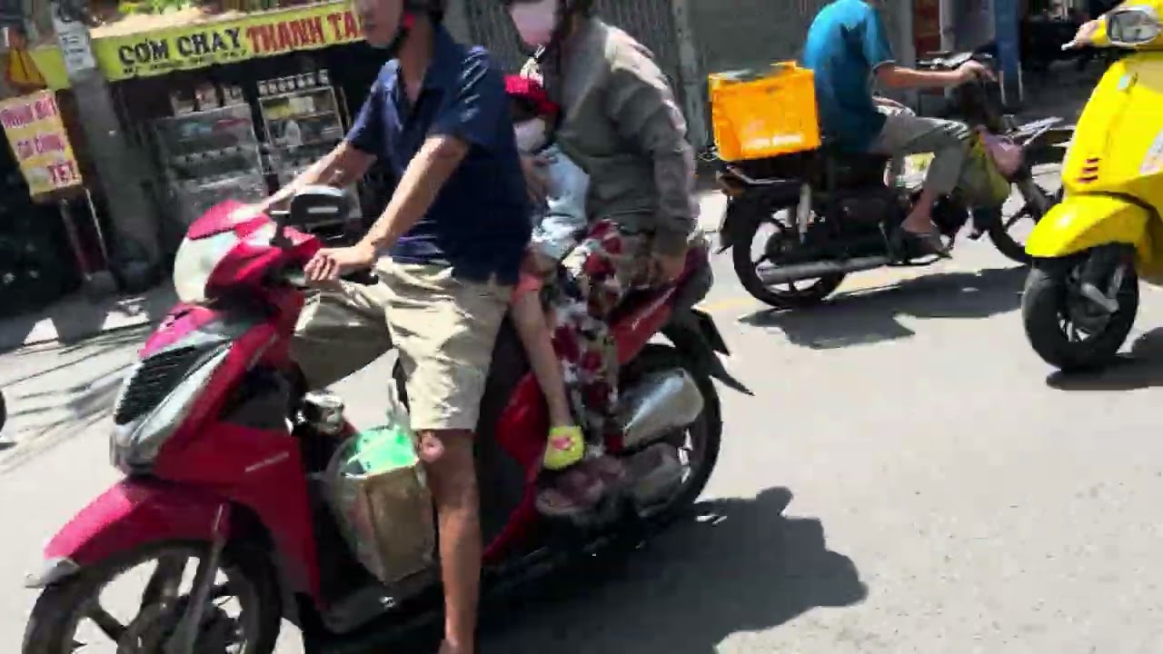 Tình hình kinh doanh mua bán xăng tại Bình Thạnh 11.3.2026