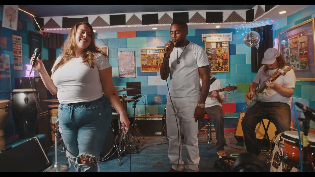 LaiddBackZach - LUTHER LOCALS - ft. Taylin Archini (Live Performance)