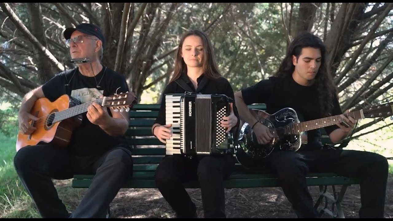 08-10-21 Leon Gieco, Alejo Leon y Joana Gieco - Cancion de amor para Francisca