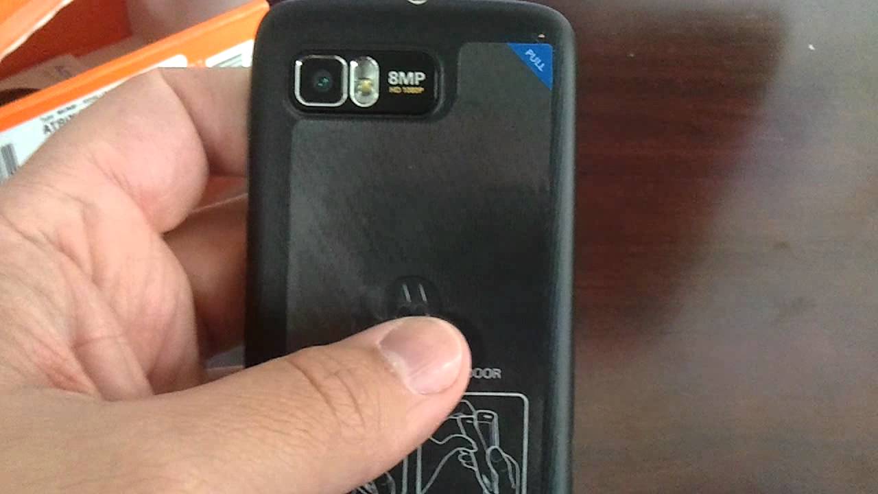MOTOROLA ATRIX 2 MB865 Unboxing Video - Phone in Stock at www.welectronics.com