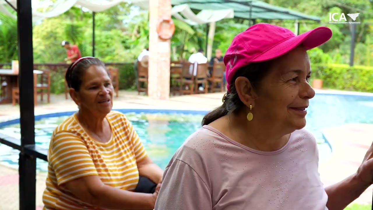 Mujeres rurales en Silvania fortalecen alimentos sanos con BPA | ICA Colombia 🌱
