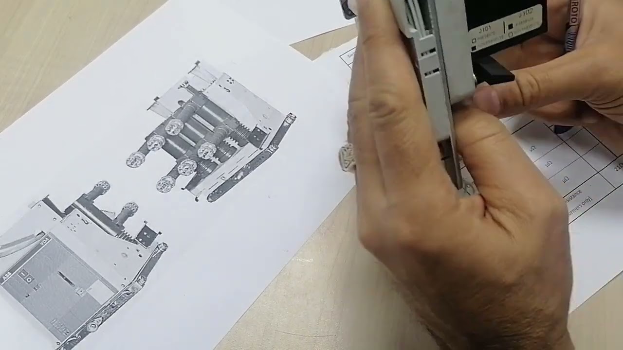 أهميه Coil الموجوده في CBالمديام فولت ومفاتيح الجهد الكهربائي المنخفض 