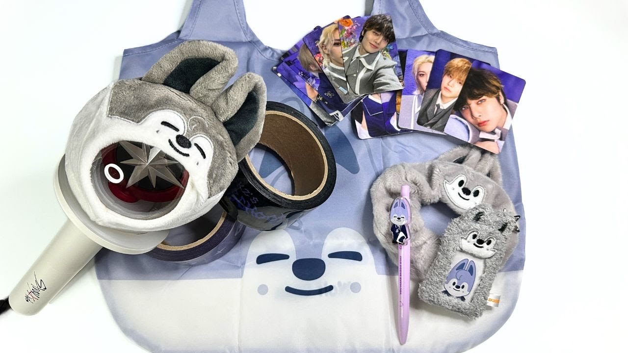 SKZ's Magic School Unboxing! (Official Merch and POBs from Lilakshop)