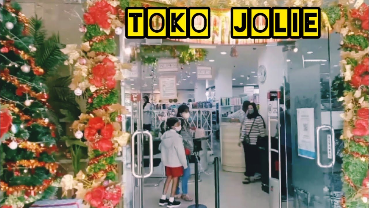 MENCARI PERNAK PERNIK DI TOKO 